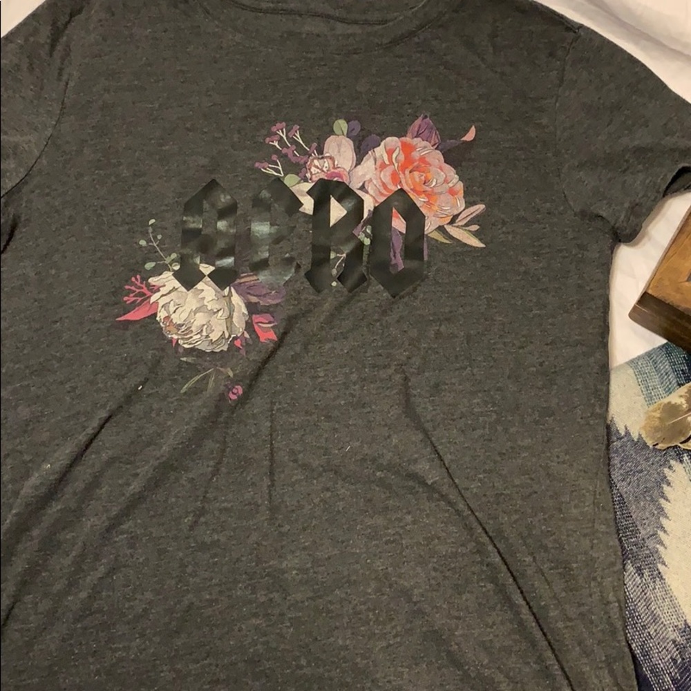 Aero Flower shirt
